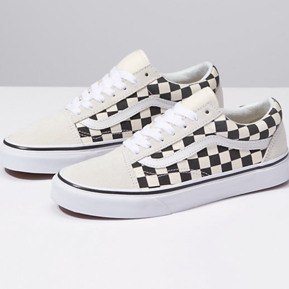 vans off white checkerboard old skool